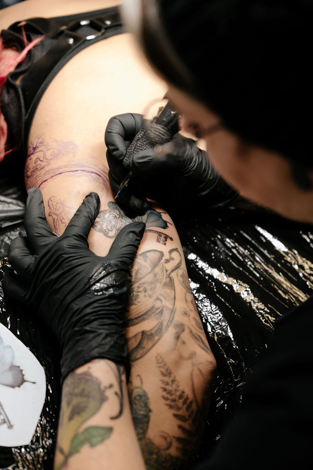 "Biene" von Herz in Tinte Tattoo-Studio