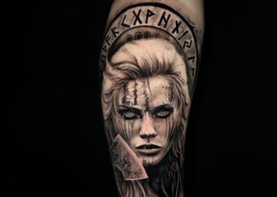 tattoo-viking-wade-tattoo-artist-tintenbunker-tattoo-studio-herz-in-tinte.jpg